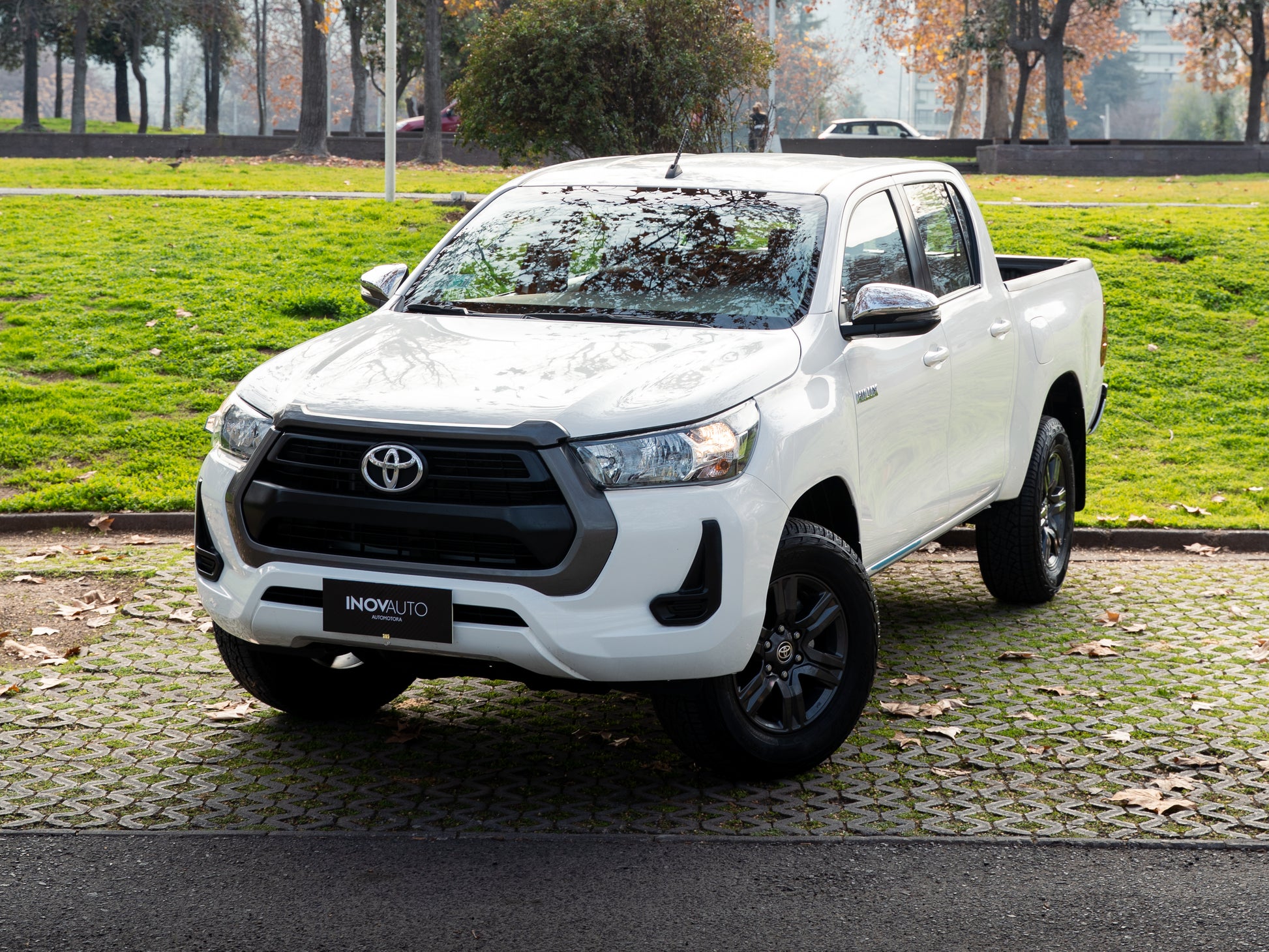 Toyota Hilux Sr año 2022 con 4.800 km