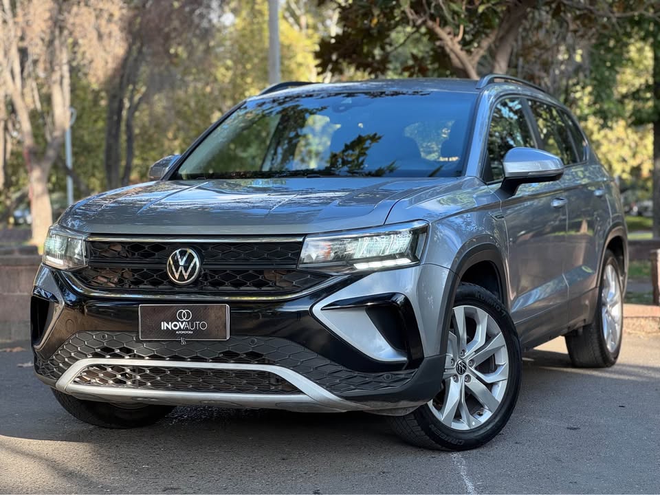 Volkswagen Taos Confortline AT año 2023