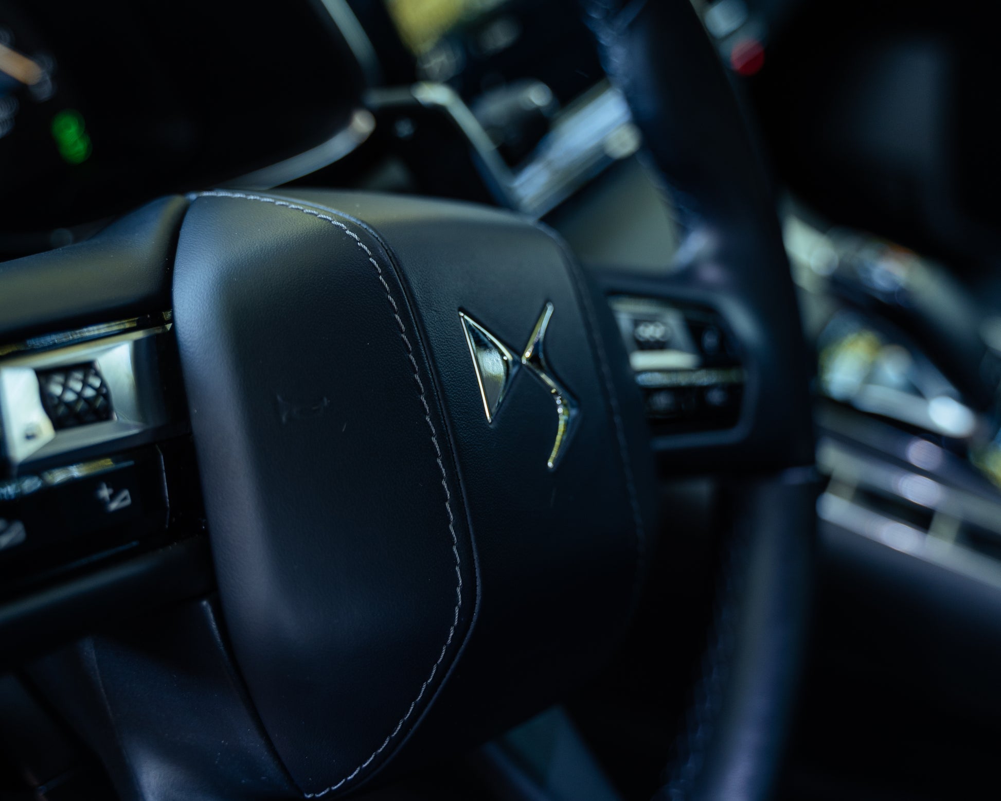 DS7  Crossback Rivoli Diesel año 2022 con 43.000 km